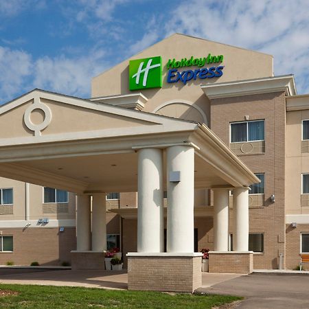 Holiday Inn Express Devils Lake By Ihg Exteriör bild