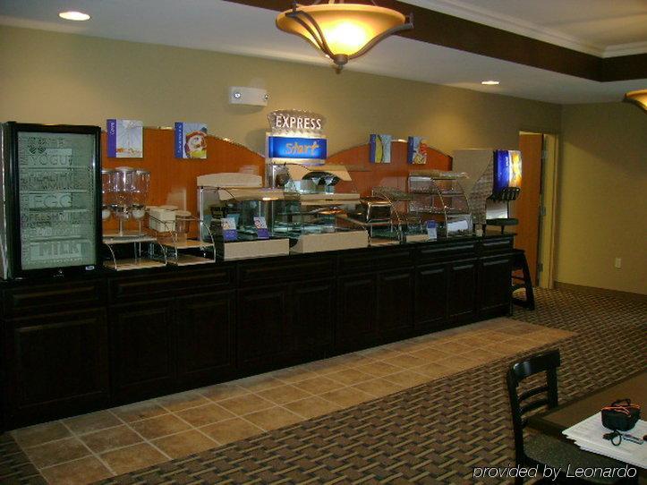 Holiday Inn Express Devils Lake By Ihg Restaurang bild